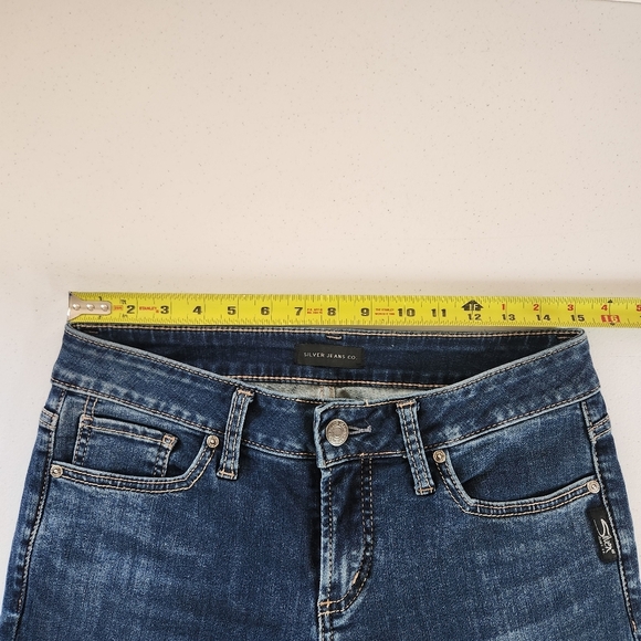 Silver Suki Cropped Denim Jeans Skinny Capri Stretchy Dark Wash Mid Rise Size 28 - Picture 8 of 11